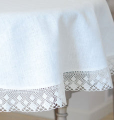 Round Tablecloth with Lace White